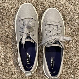 Sperry Women’s Crest Vibe Platform Sneaker